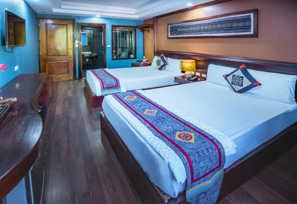 Family Room with Mountain View — SAPA FULL HOUSE HOTEL